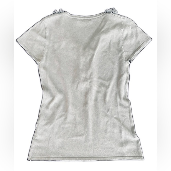 Adrienne Vittadini Minimal Raffle detail V-Neck Top - Picture 2 of 7